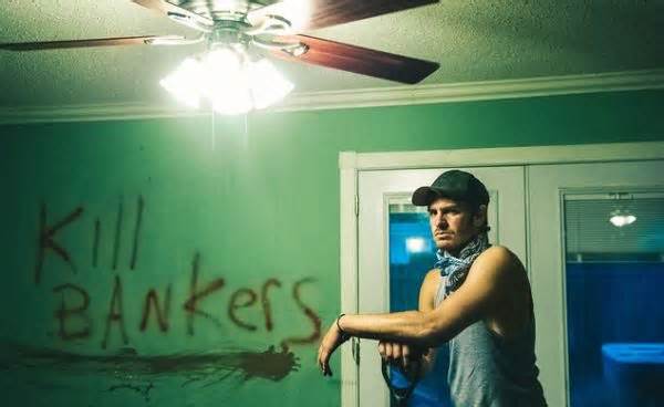 Andrew Garfield in "99 Homes"